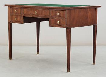 SKRIVBORD, sengustaviansk stil, omkr 1900.