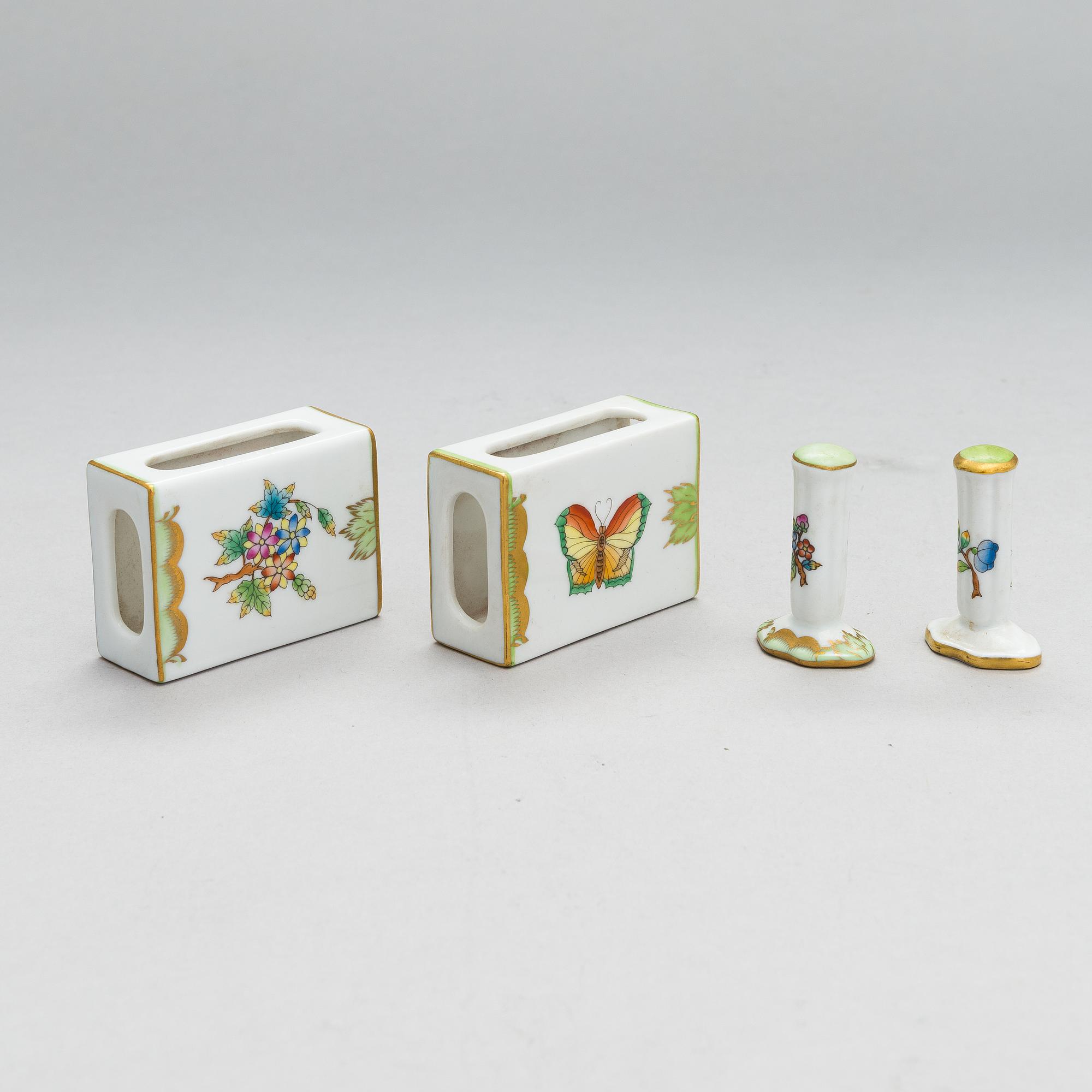 A Herend Queen Victoria VBO porcelain coffee set and two trinket boxes, totally 19 pieces, Hungary.