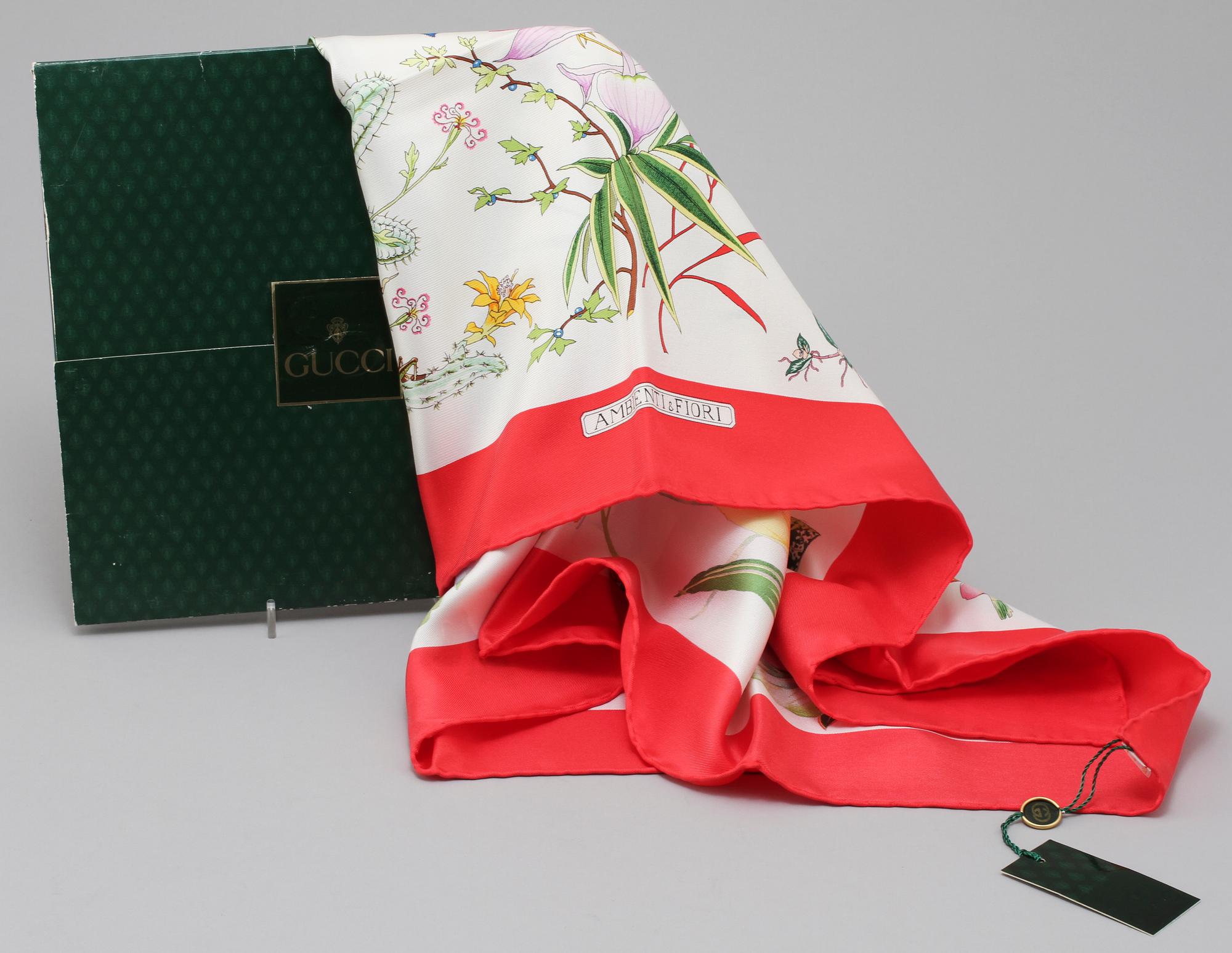 SCARF, siden, Gucci, 1900-talets fjärde kvartal.