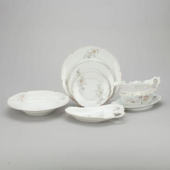 SERVIS, 69 delar, Mellaneuropa, sekelskiftet 1800/1900.