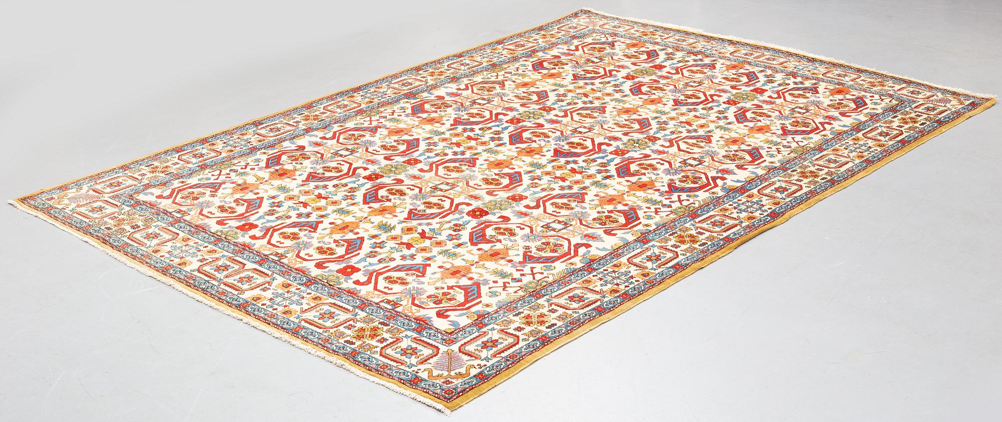 Matto, semi-antique Qum, ca 342,5 x 222 cm.