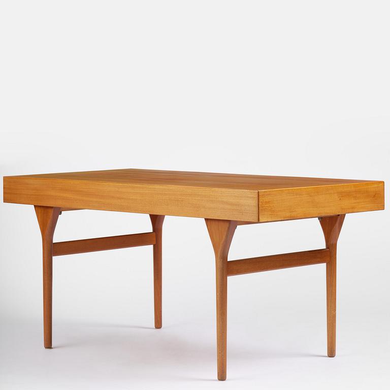 Nanna Ditzel, a teak desk model "93-4", Søren Willadsens Møbelfabrik, Denmark, 1950s.