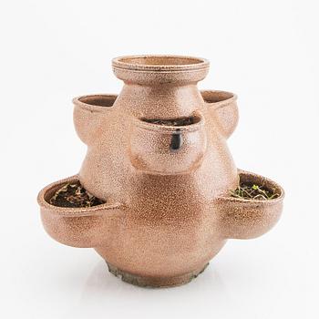 Flower pot Diverse Ting, Campos Filhos, Portugal.