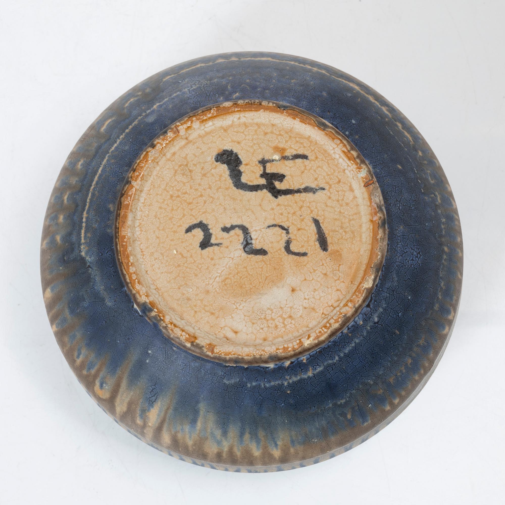 Harald Östergren, lidded urn/vase with lid, Upsala Ekeby, 1930-1932.