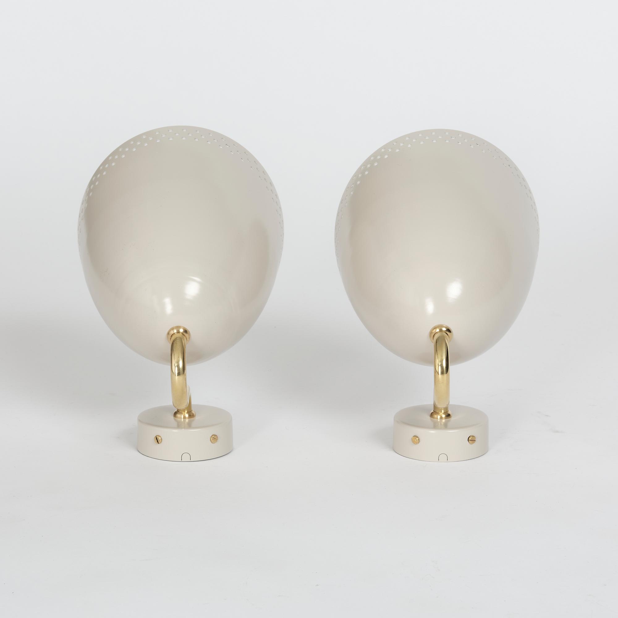 Hans Bergström, a pair of wall lamps, model "311", ed. 3/6 & 4/6, ateljé Lyktan, Edition Bukowskis 2025.