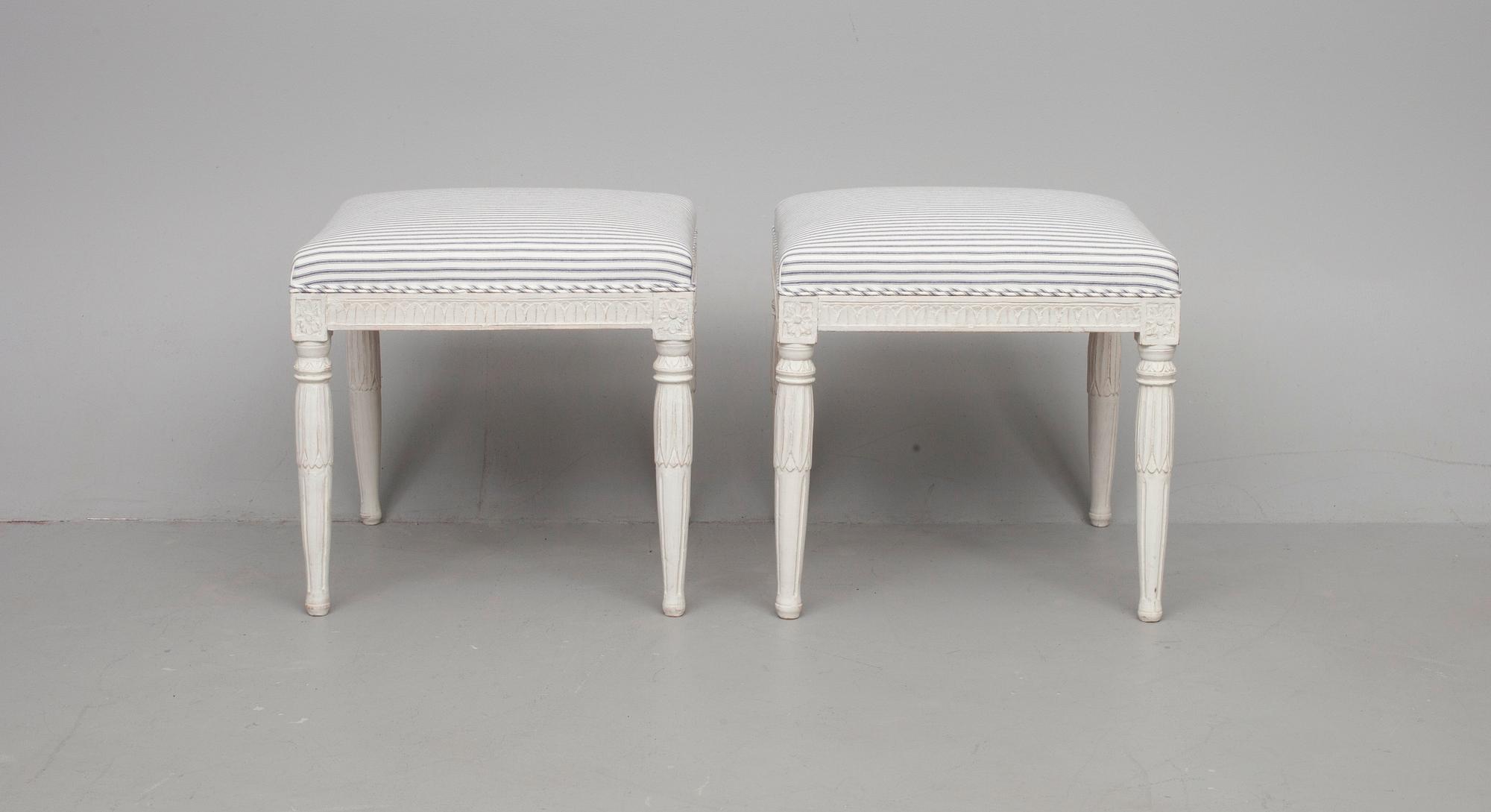 A PAIR OF STOOLS.