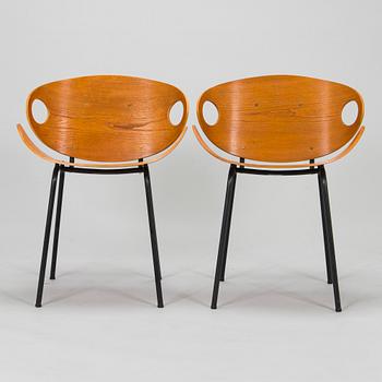 Olof Kettunen, a pair of mid-20th century 'Ulla' chairs for Merivaara.