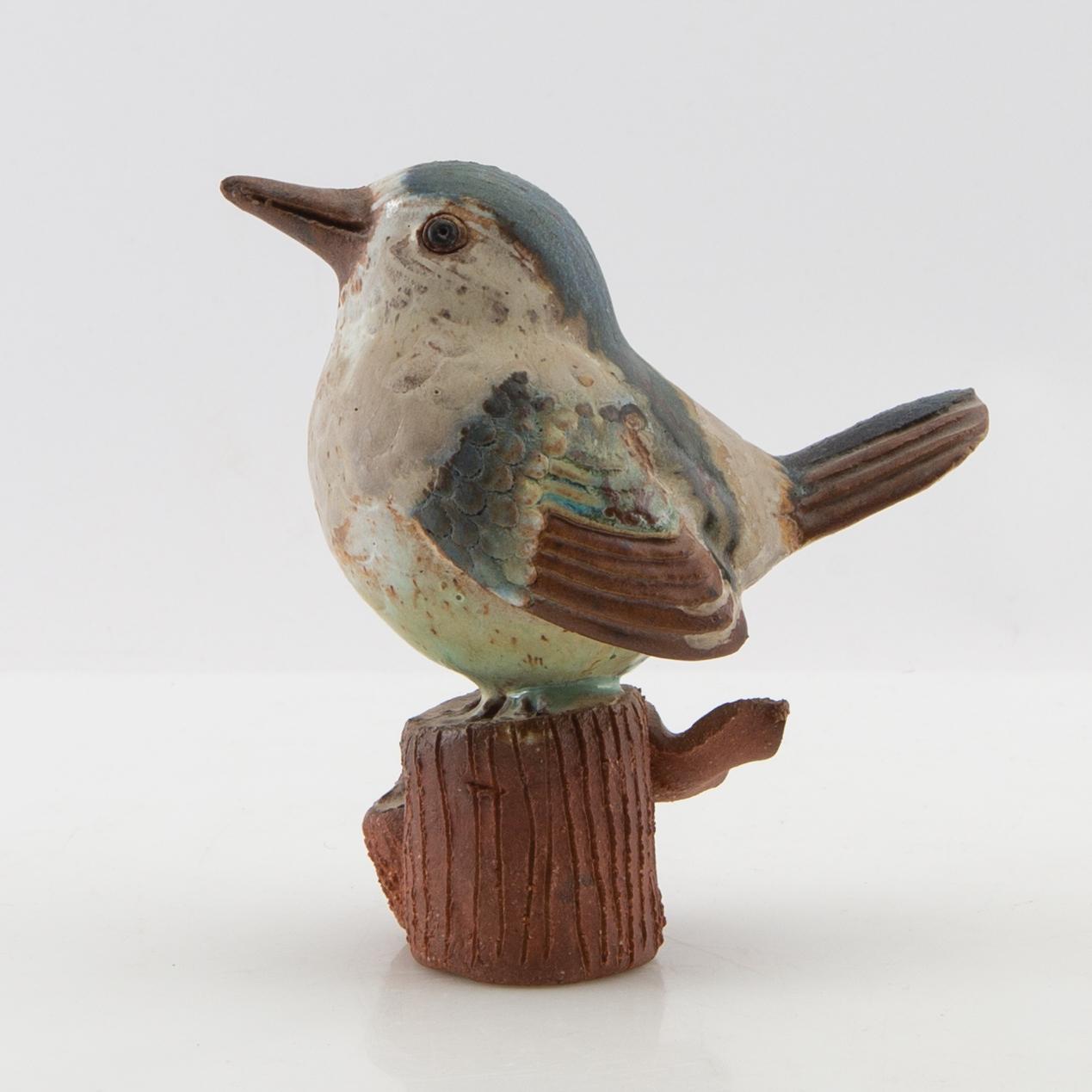 Tyra Lundgren, Sculpture Bird on Stump.