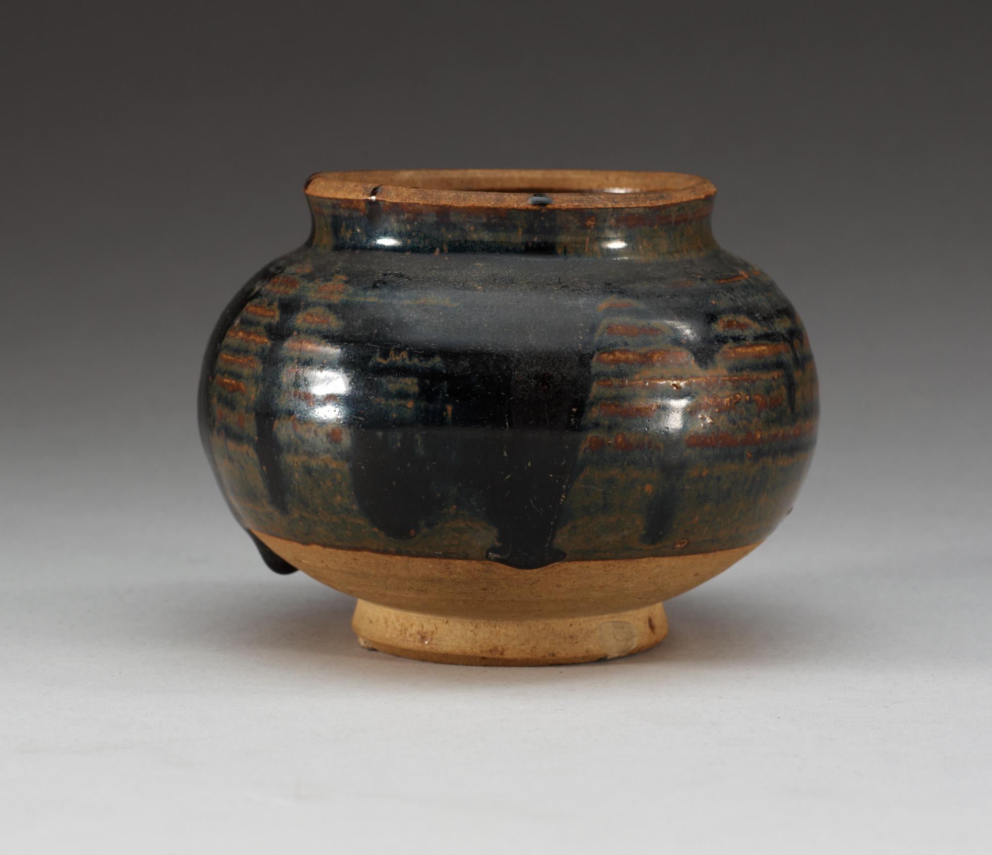 KRUKA, keramik. Song dynastin (960-1279).