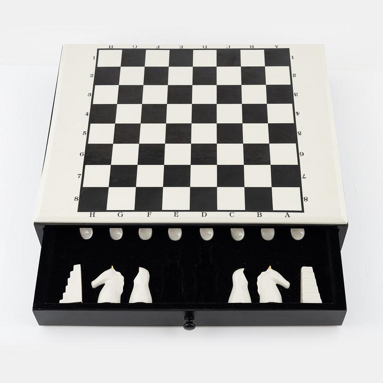 Pauli Partanen, a porcelaine chess set, Arabia, Finland.