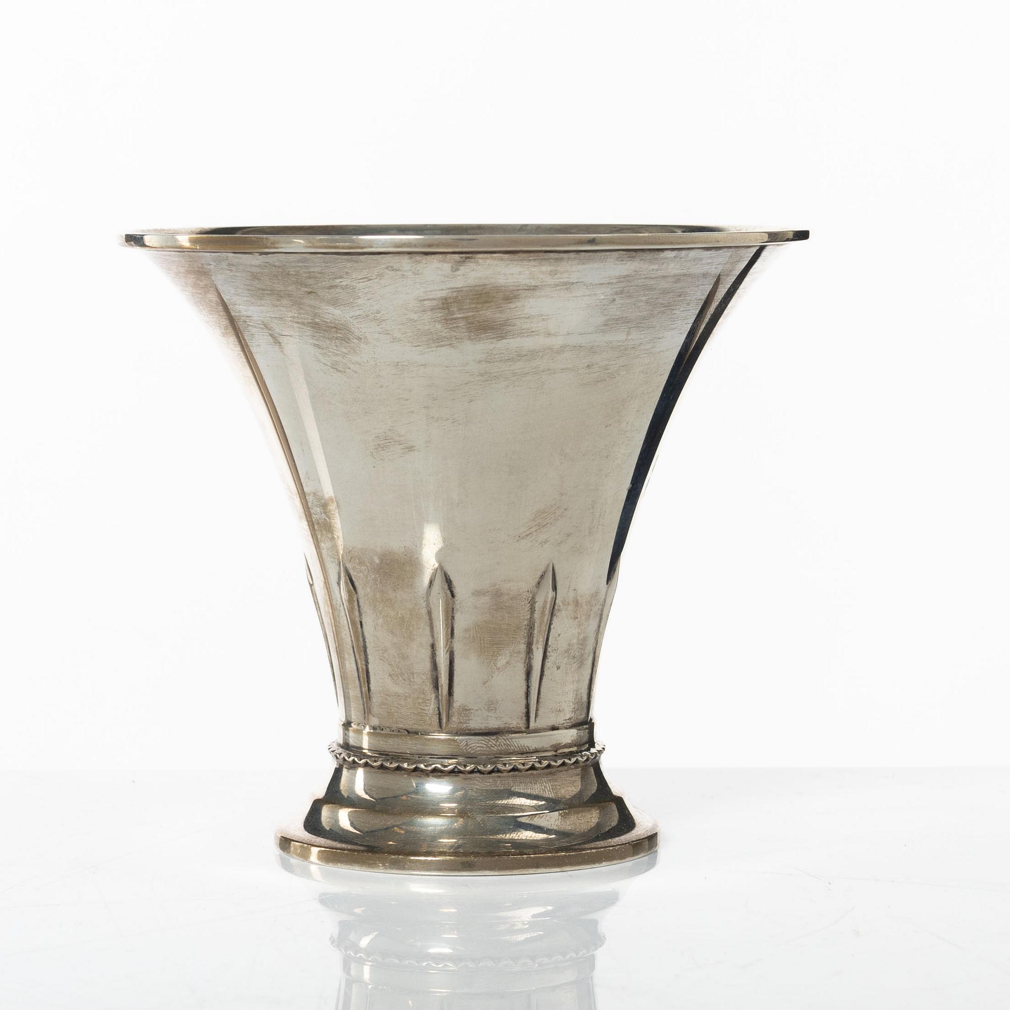 CG Hallberg, bägare, silver, Stockholm 1930.