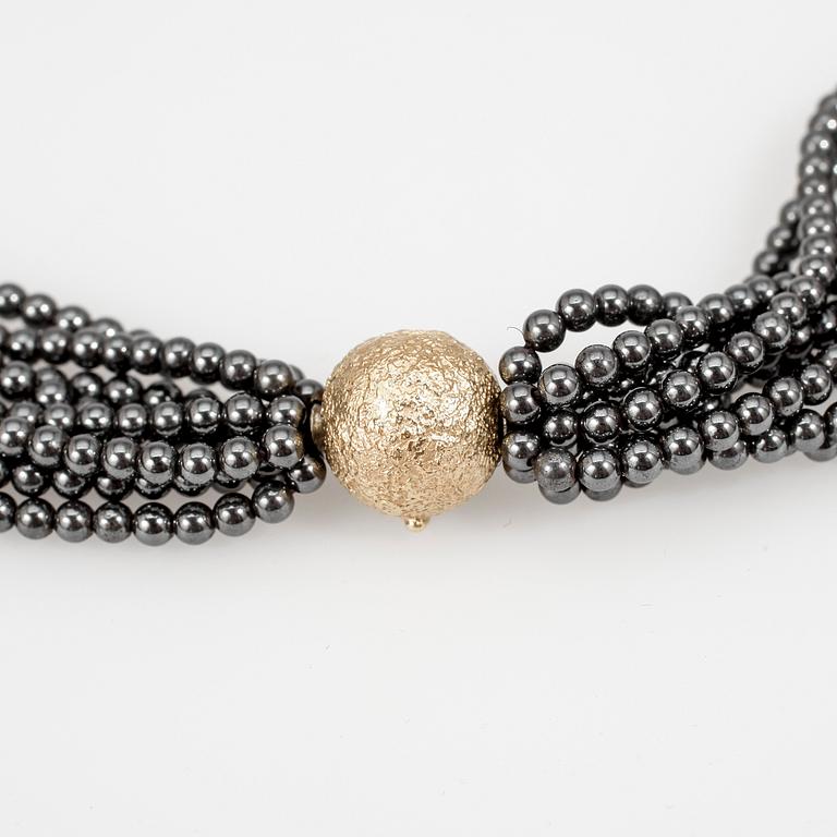 COLLIER, Ole Lynggaard, stenpärlor, guldlås 18k.