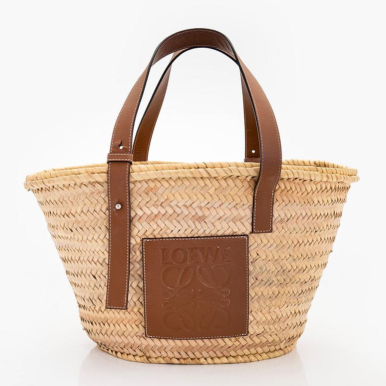 Loewe, a 'Basket bag'.