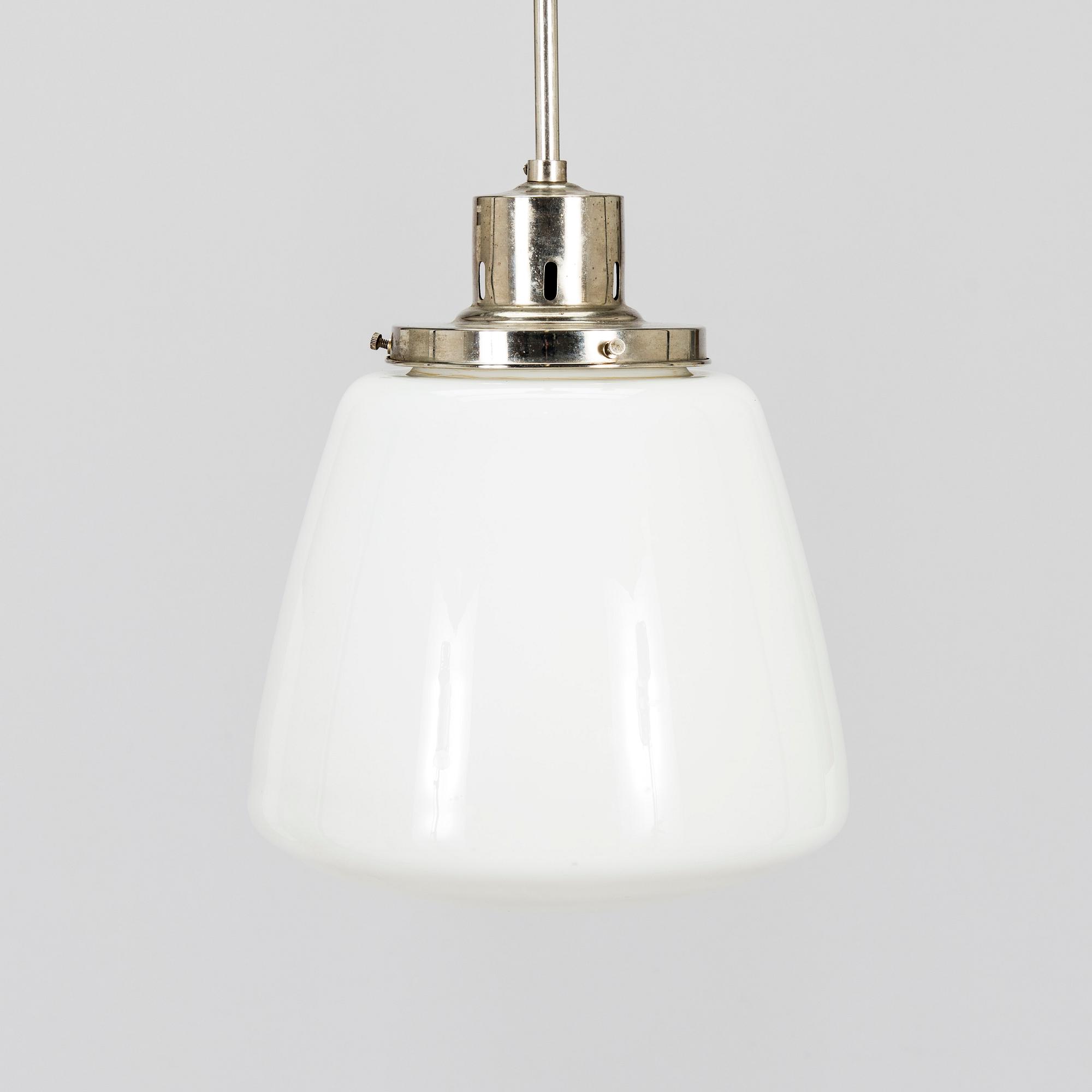 Paavo Tynell, a 1930 s '1645' pendant light for Taito.