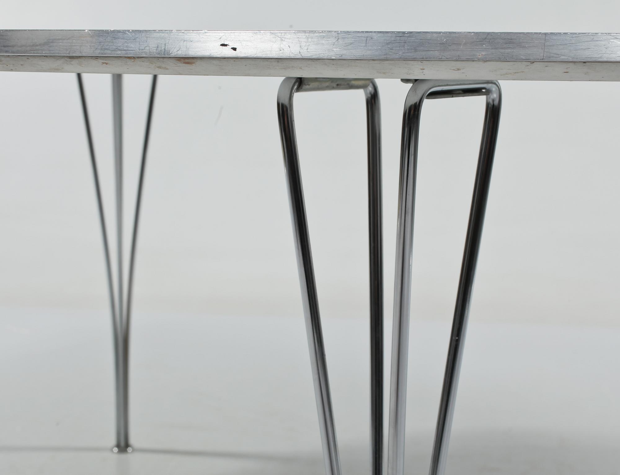 BORD, "Superellipse", Bruno Mathsson och Piet Hein, Bruno Mathsson International, 1987.