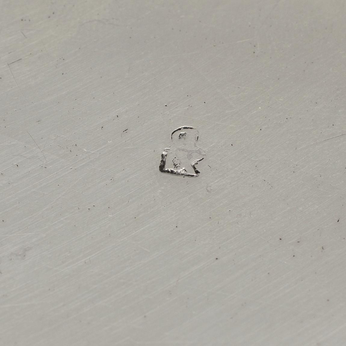 FAT, silver, otydliga stämplar, 1700-tal. Vikt ca 640 gram.