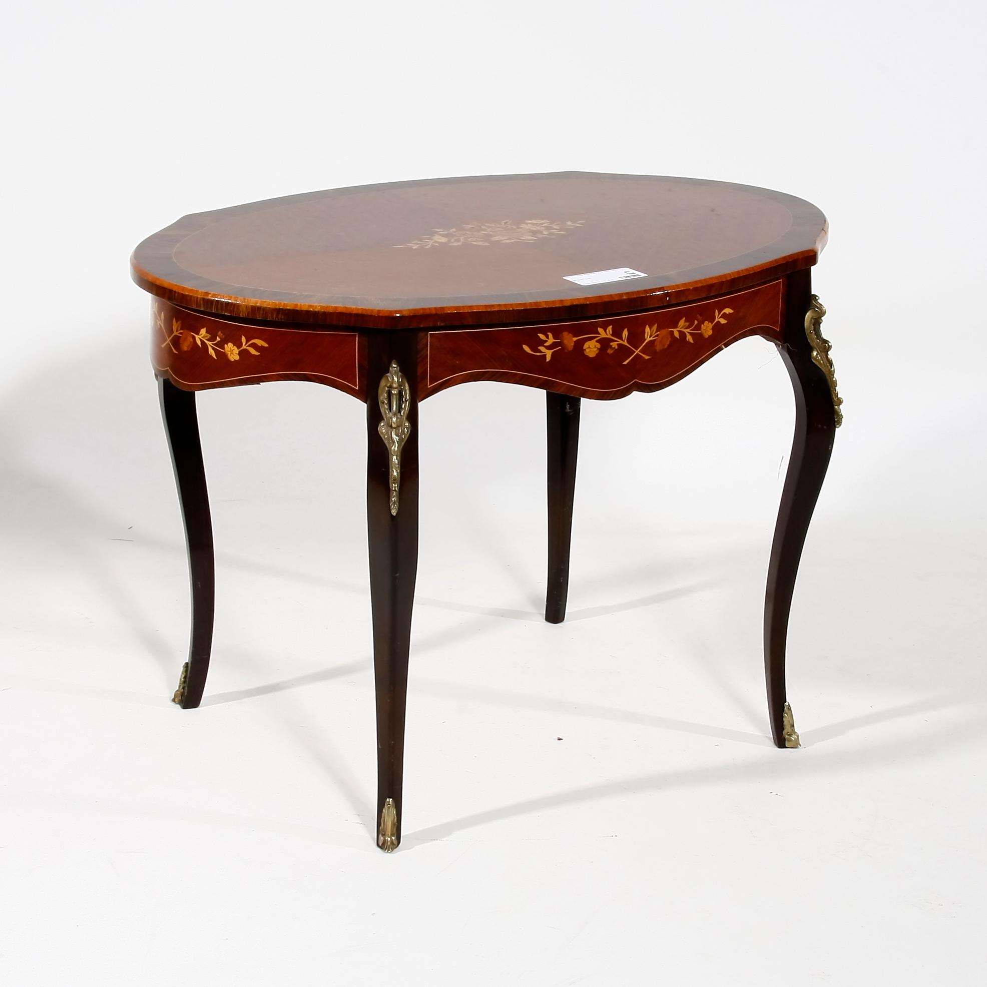 SALONGSBORD, rokokostil, 1900-tal.