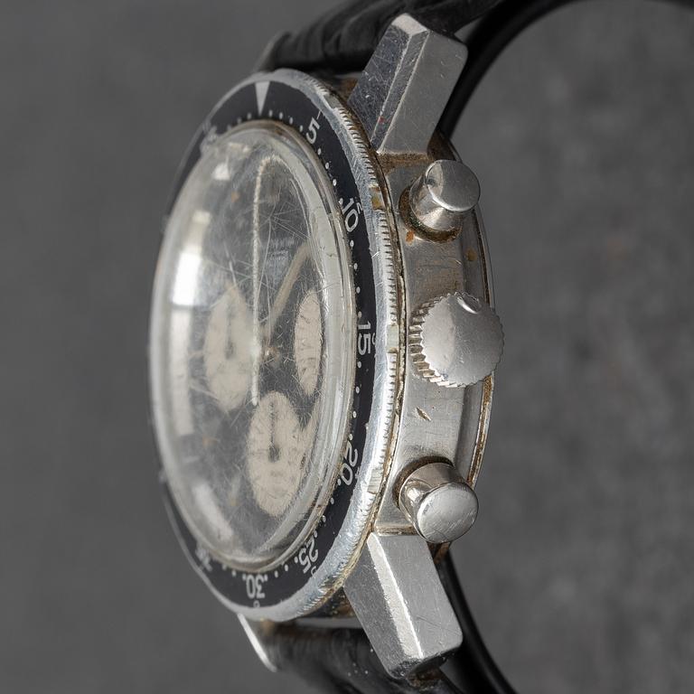Heuer, Autavia, "Compressor Case", chronograph, ca 1970.