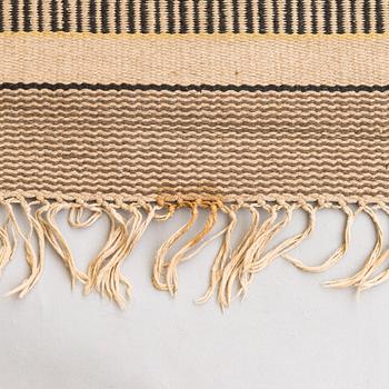 A 1930s Finnish flat weave carpet. Circa 300x190 cm.