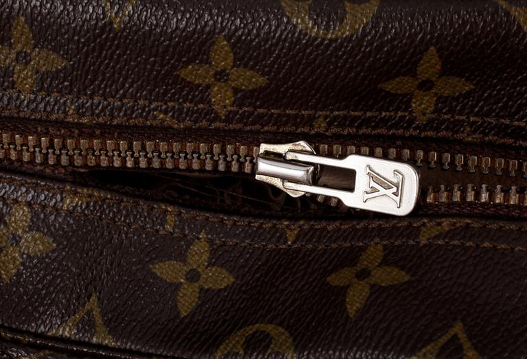 NECESSÄRER, Louis Vuitton, 2 st.