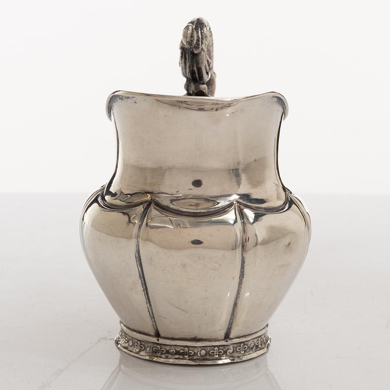 Erik Söderholm, gräddkanna, silver, Härnösand 1876.
