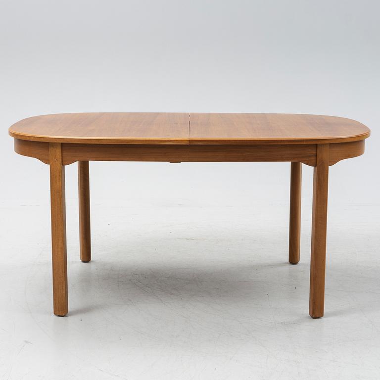 Carl Malmsten, an 'Amlbassaör' dining table, Åfors möbelfabrik, second half of the 20th Century.