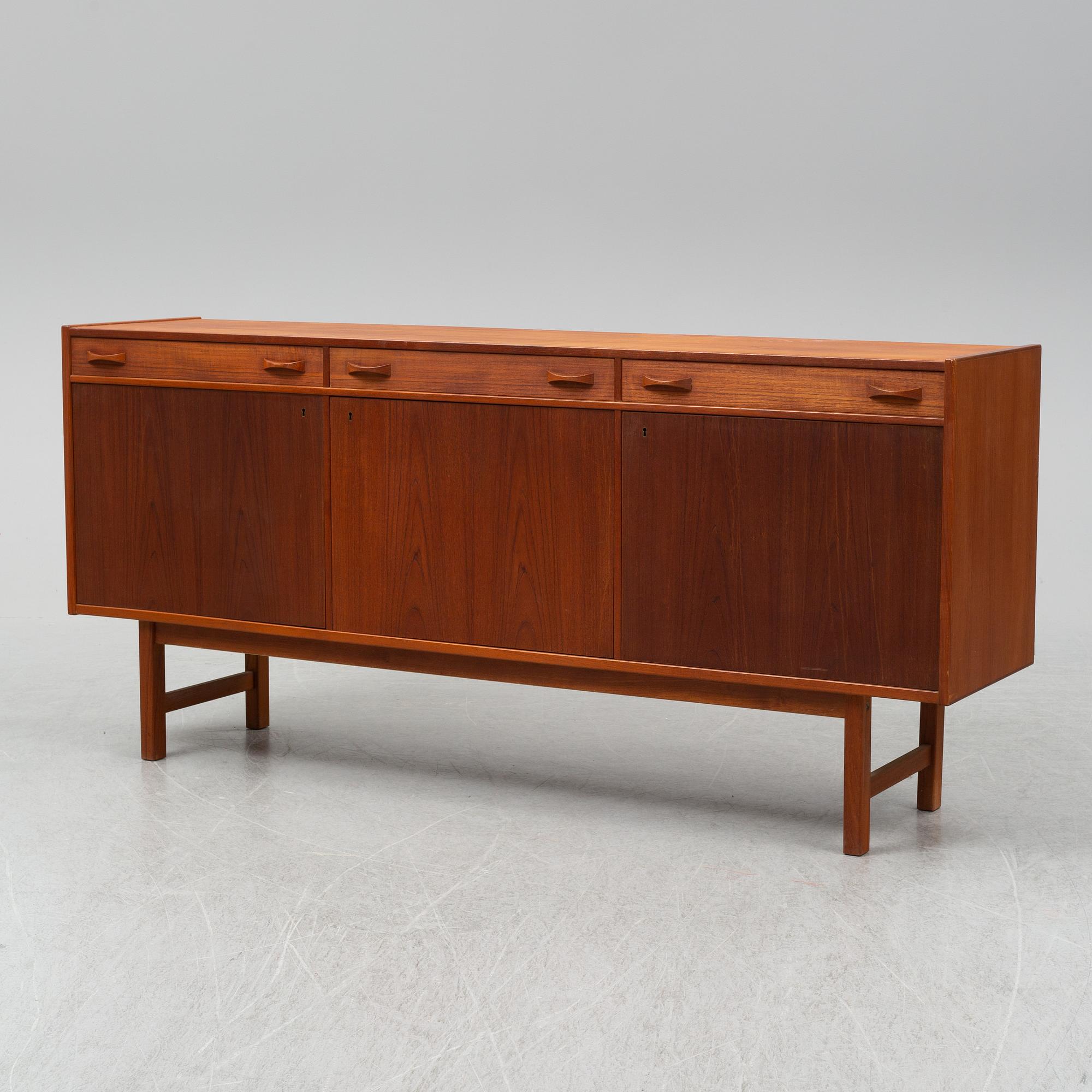SIDEBOARD, 1900-talets andra hälft.