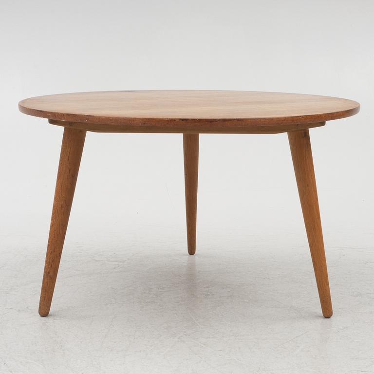 Hans J. Wegner, a model 'CH008', Andreas Tuck, Denmark, mid 20th Century.
