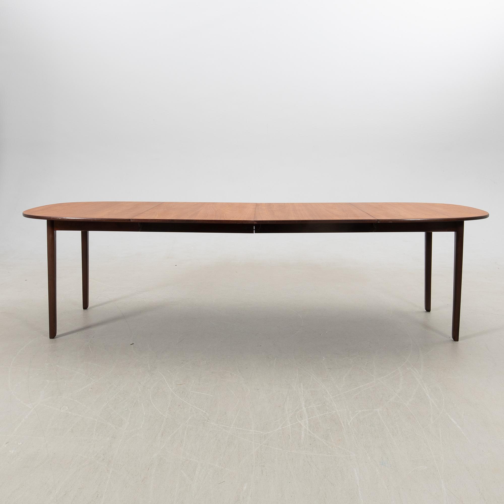 Ole Wanscher, ining table "Rungstedlund" for P Jeppesen Denmark 1960s.