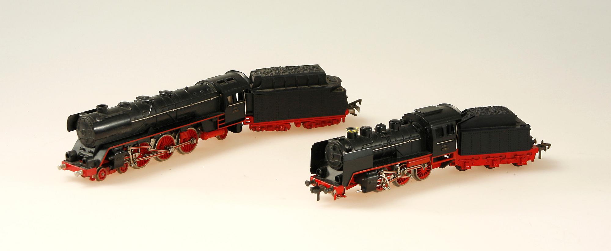 ÅNGLOK, 4 st, Fleischmann samt Rivarossi, H0.