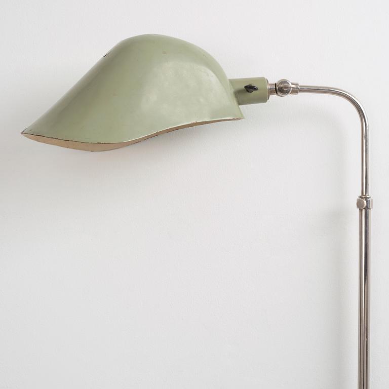 Gunnar Asplund, a wall lamp, "Typ 16". Provenance: The City Hall of Gothenburg, 1936. Probably executed by Arvid Böhlmarks Lampfabrik.