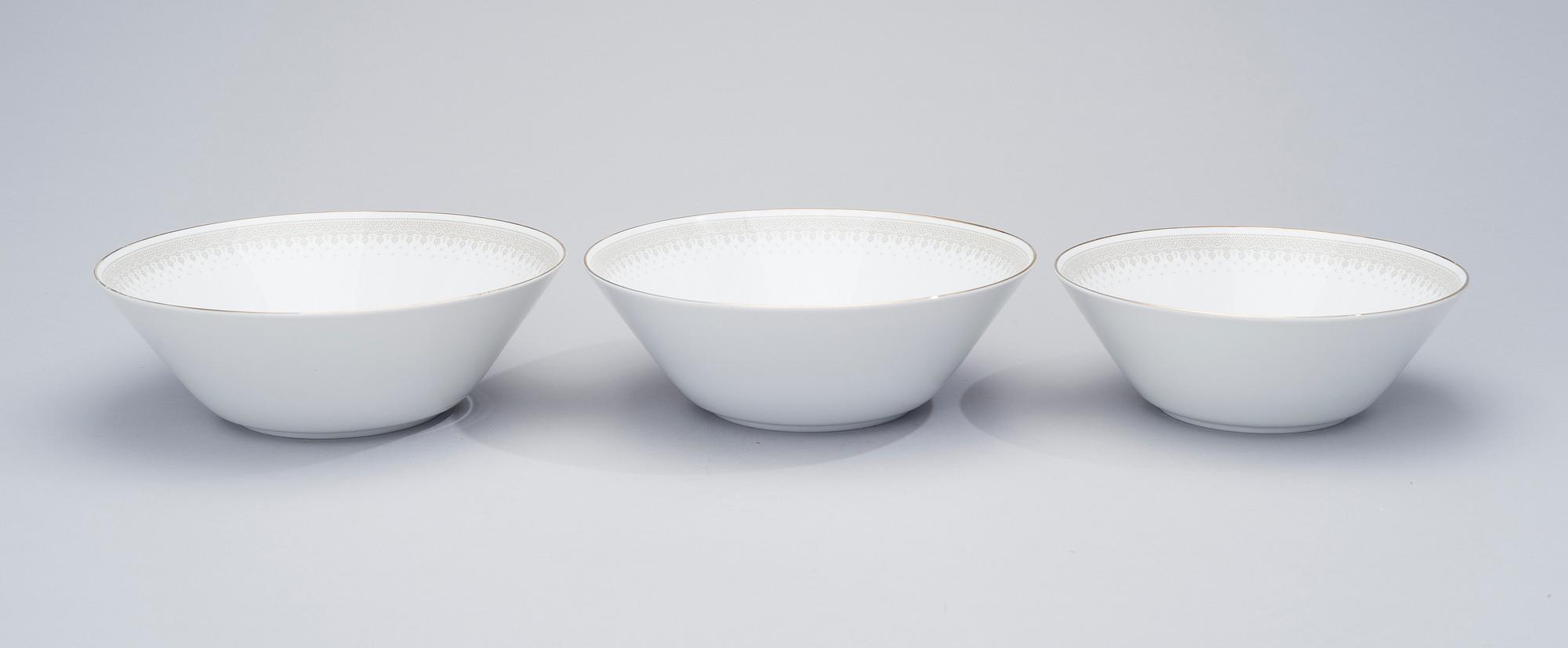 MATSERVIS, 70 delar, porslin, "Noblesse", Hutschenreuther, Selb, Tyskland 1950-60-tal.