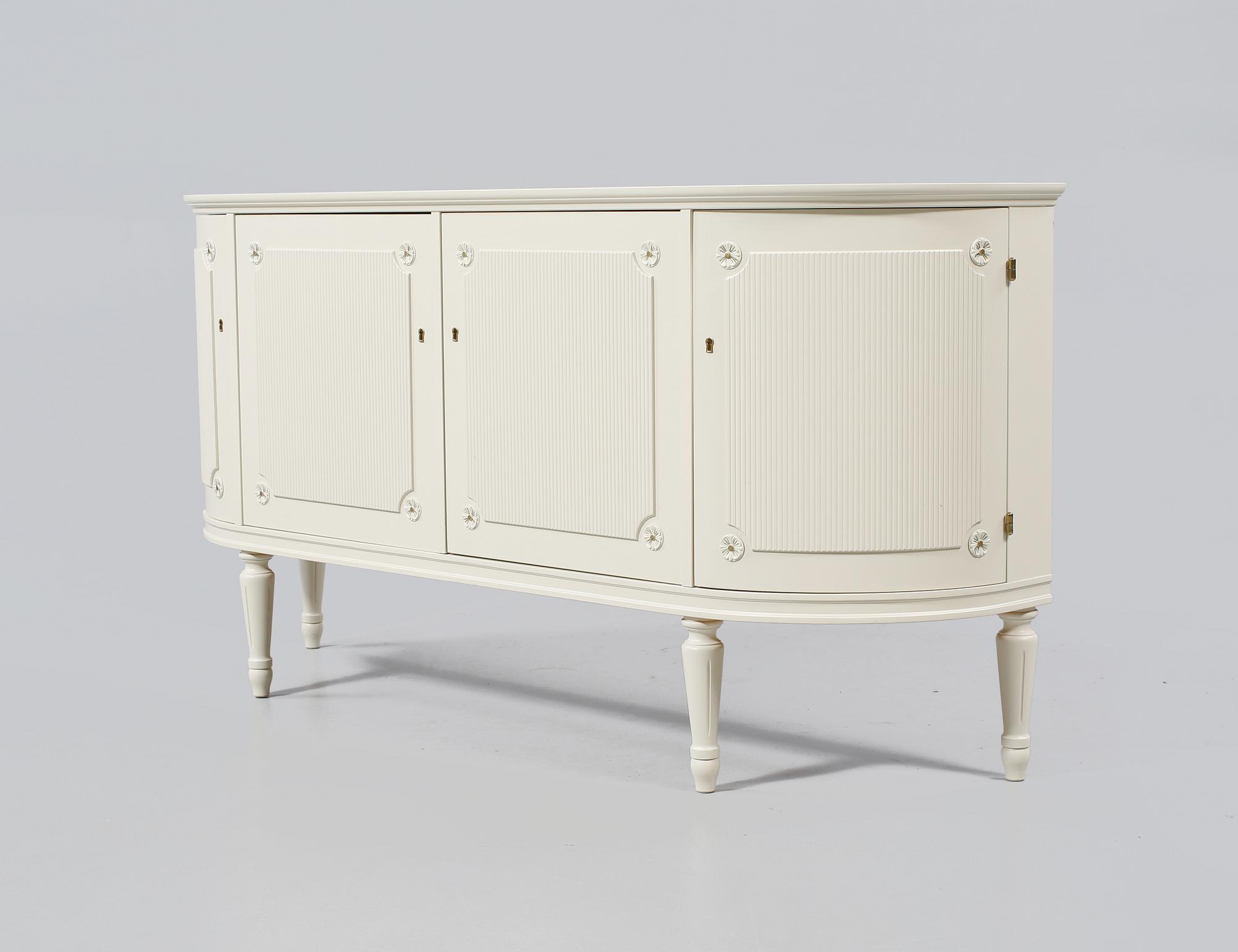 SIDEBOARD, gustaviansk stil, 1900-talets andra hälft.