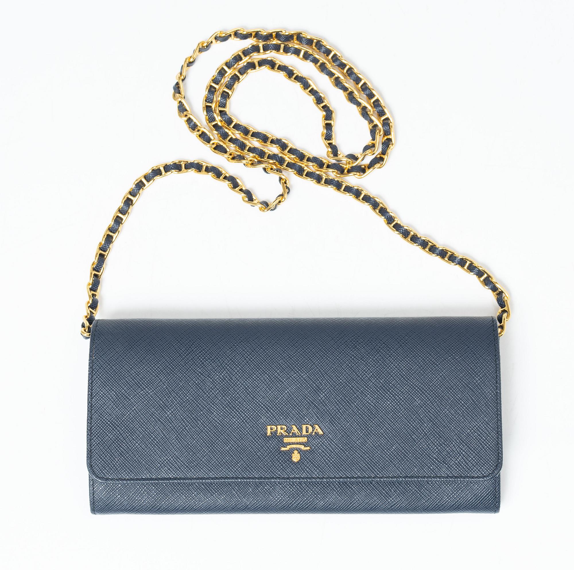 Prada, wallet on chain, 2016.