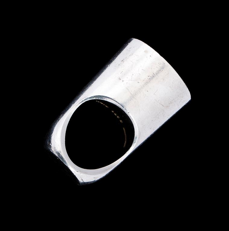 RING, sterlingsilver, Vang, Danmark. Vikt ca 28 g.