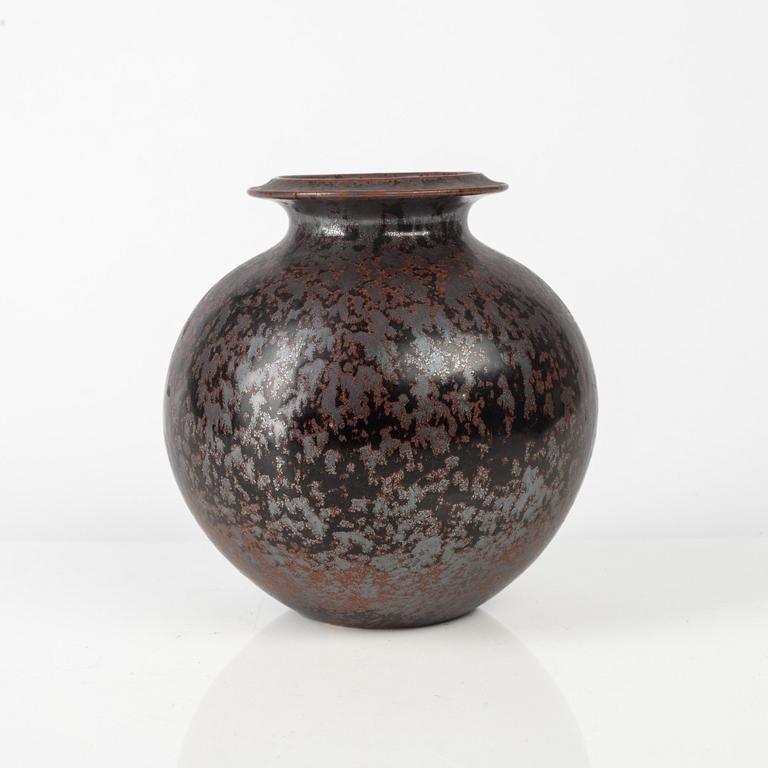 Sven Wejsfelt, a unique stoneware vase, Gustavsbergs Studio, Sweden, 1988.
