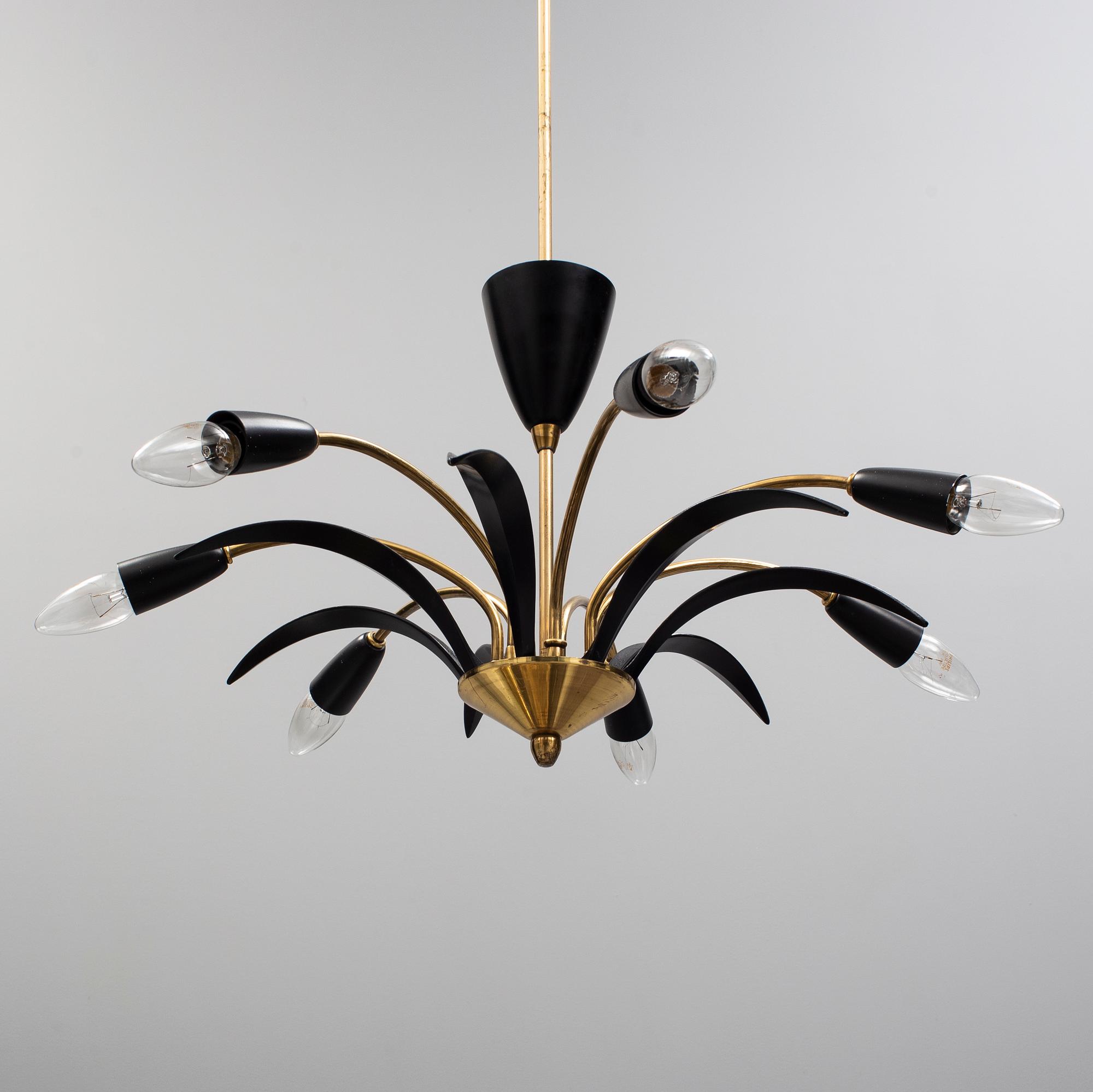 A probably 1950s ceiling light.