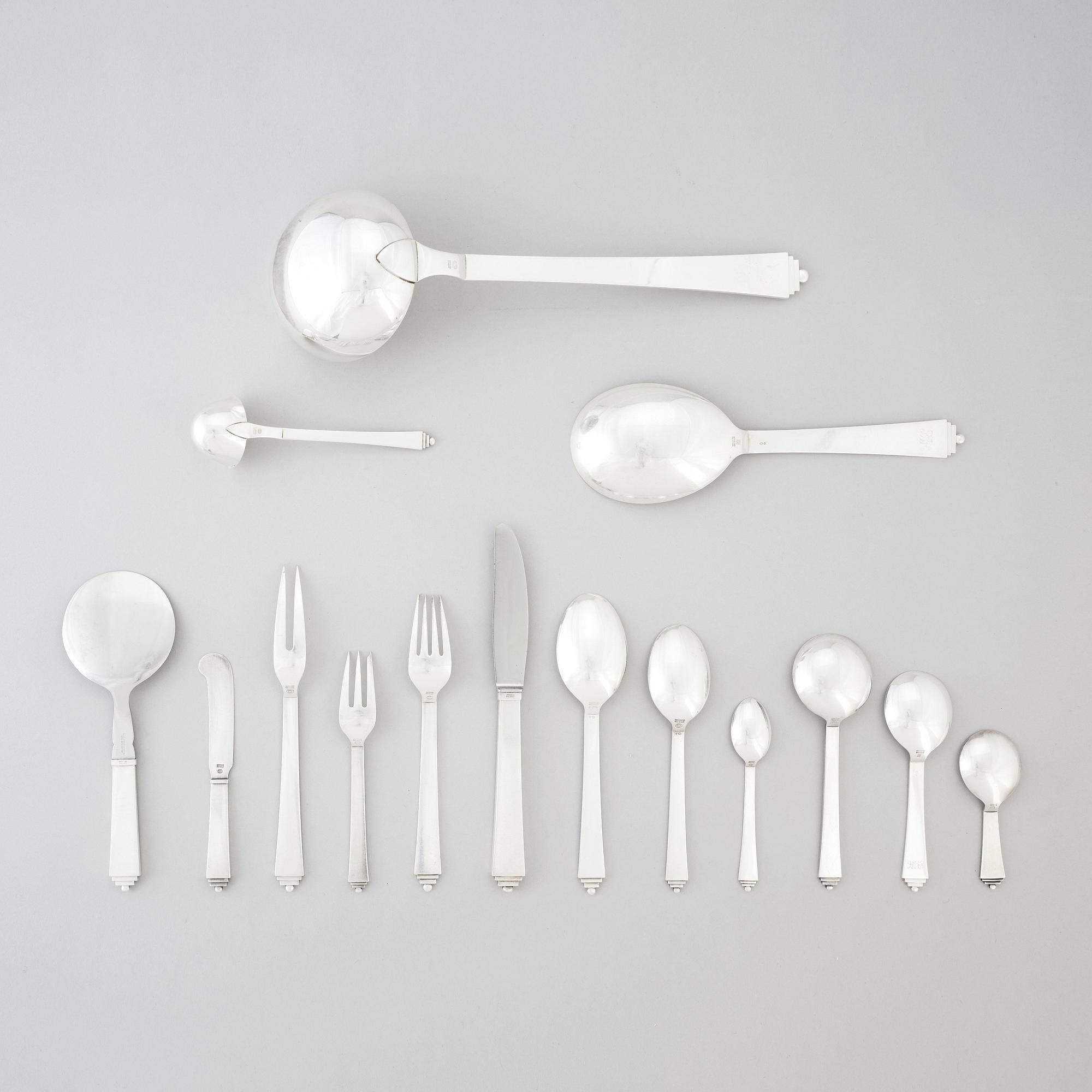 Harald Nielsen, a set of 70 pcs of sterling silver and stainless steel 'Pyramid' flatware, Georg Jensen, Copenhagen 1933-77.