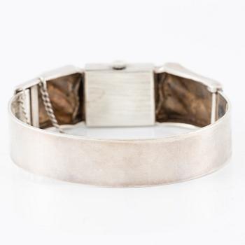 Matti Hyvärinen, Sirokoru, Finland, wristwatch, 17.5 x 20 mm.