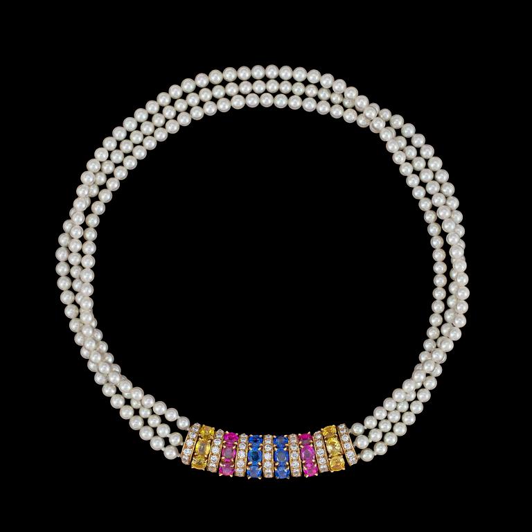 A Van Cleef & Arpels cultured pearl, sapphire and brilliant cut diamond necklace, tot. app. 3 cts.