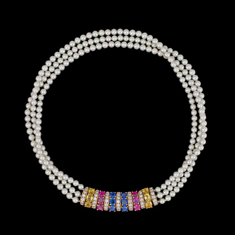 A Van Cleef & Arpels cultured pearl, sapphire and brilliant cut diamond necklace, tot. app. 3 cts.