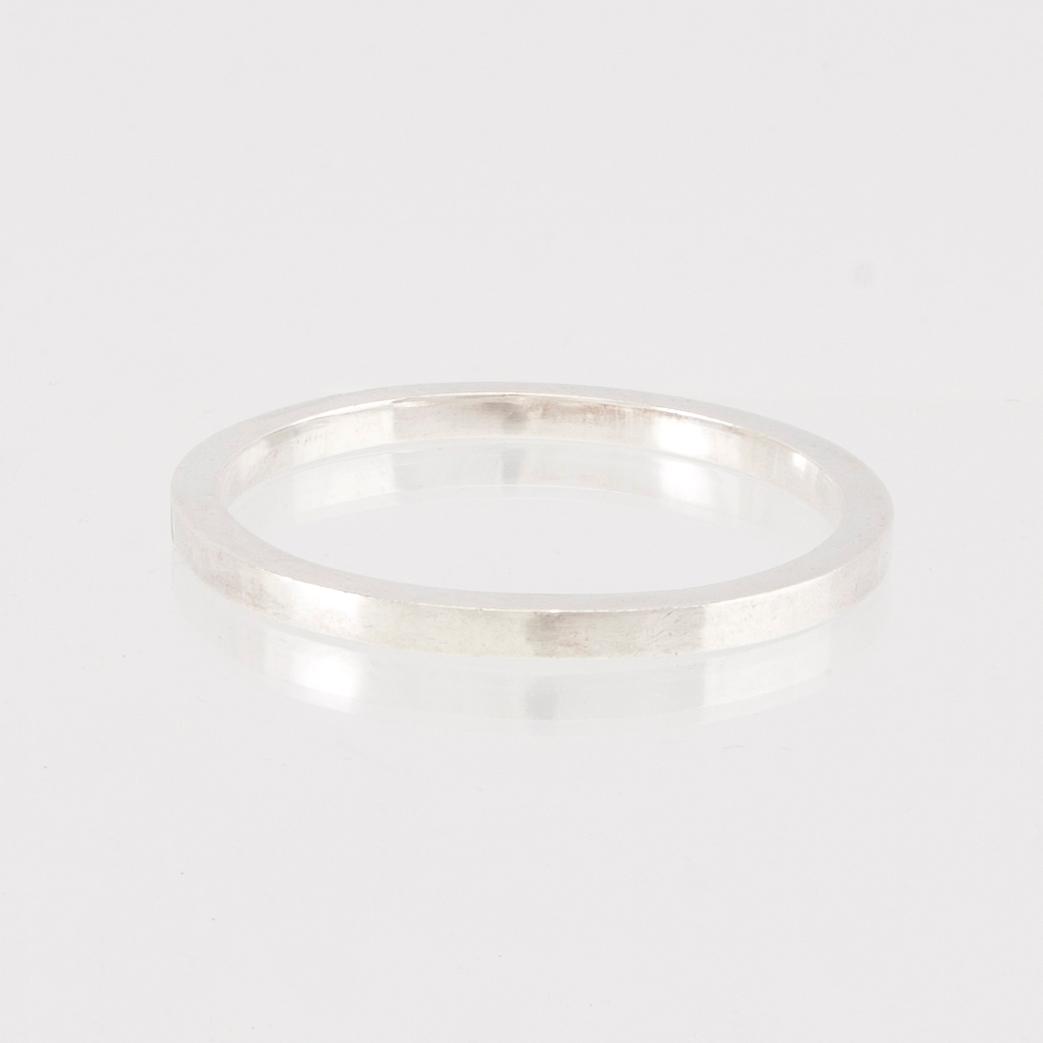 Elon Arenhill, armringar 2 st silver, Malmö 1964 och 1991.