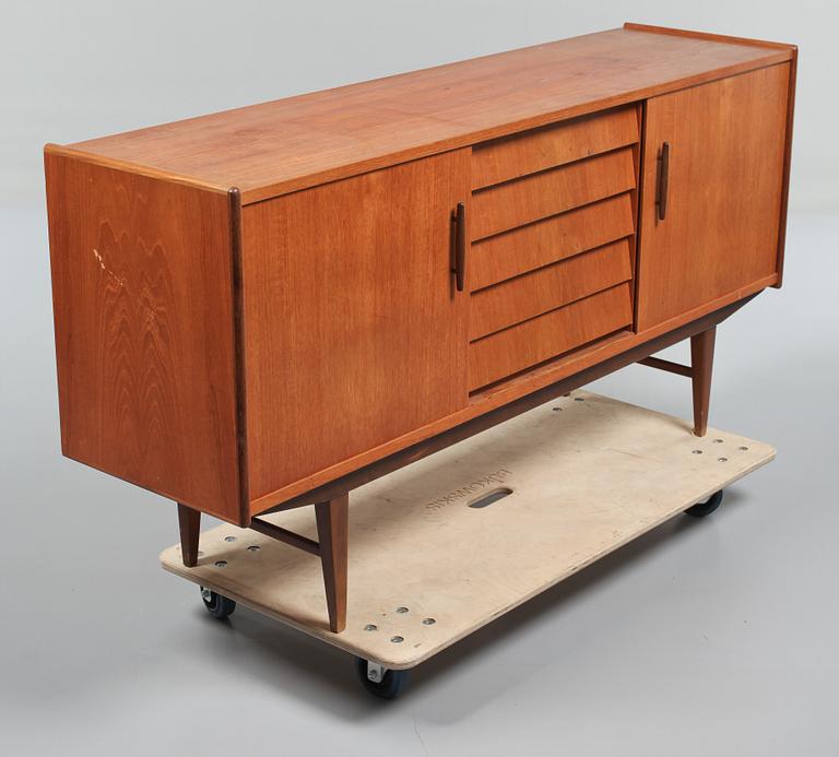 SIDEBOARD, 1950/1960-tal.