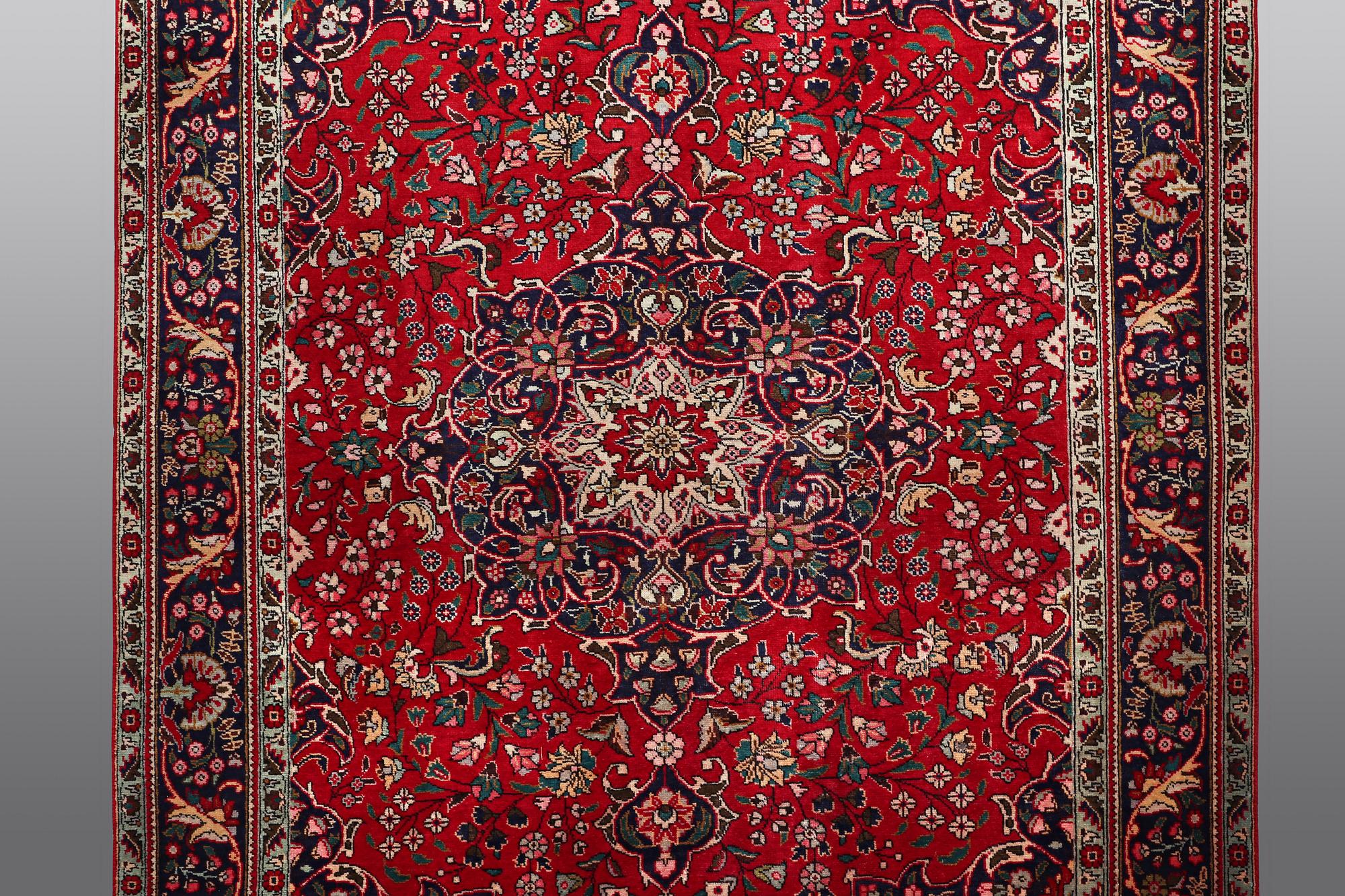 Matto Tabriz, ca                                300 x 206 cm.