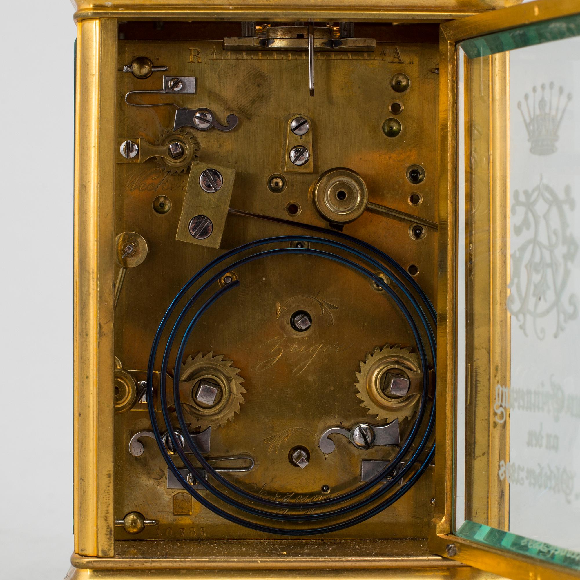 K. REINHOLDT & SOHN, Hofuhrmacher, Karlsruhe - Bordsur / Reseur, 90 x 140 x 80 mm.