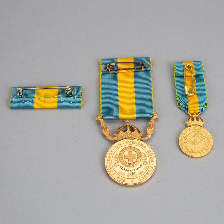 MEDALJ i ETUI, förgyllt silver, Sporrong AB, 1986. Tot. vikt cirka 10 gram.
