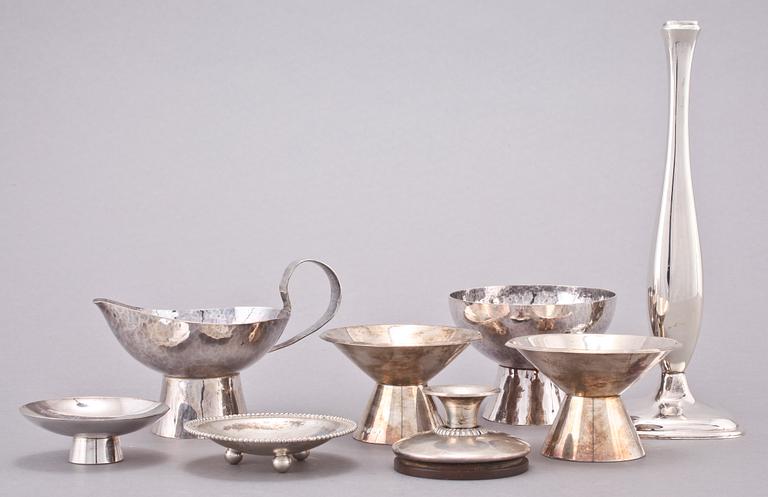 PARTI SILVER, 8 delar, silver. Vikt på 4 av dem ca 210 gr.