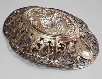 BÄGARE, 6 st, MGAB samt BRÖDFAT, Hazorfim Ltd, Israel, silver, 1900-tal. Vikt 825 gram.