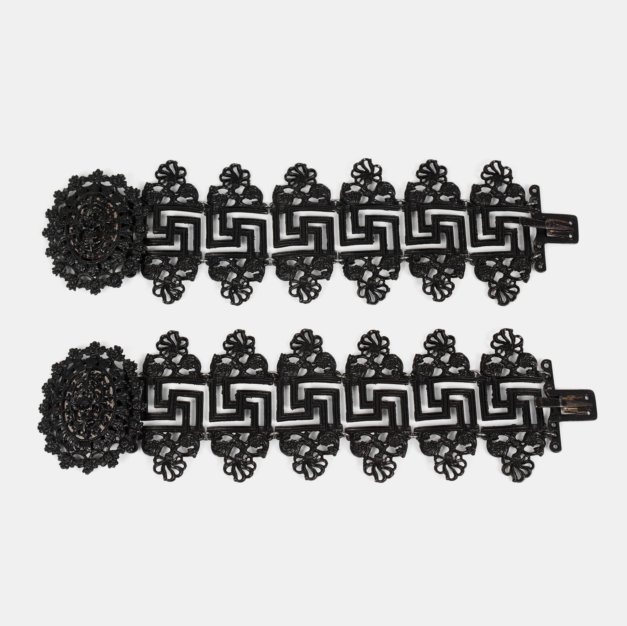 A pair of Berlin Iron (Berliner Eisen) bracelets. Germany, first half 19th century.