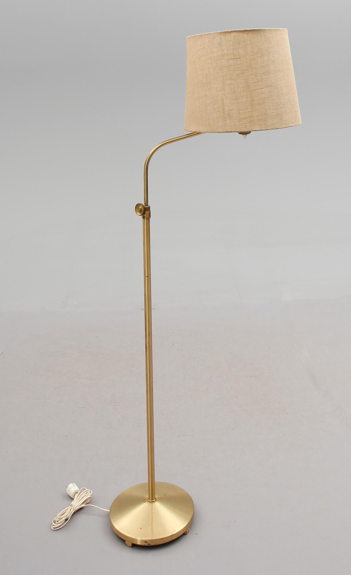 GOLVLAMPA, Asea 1748, 1900-talets andra hälft.
